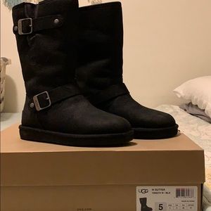 Black UGG boots **FINAL PRICE DROP**